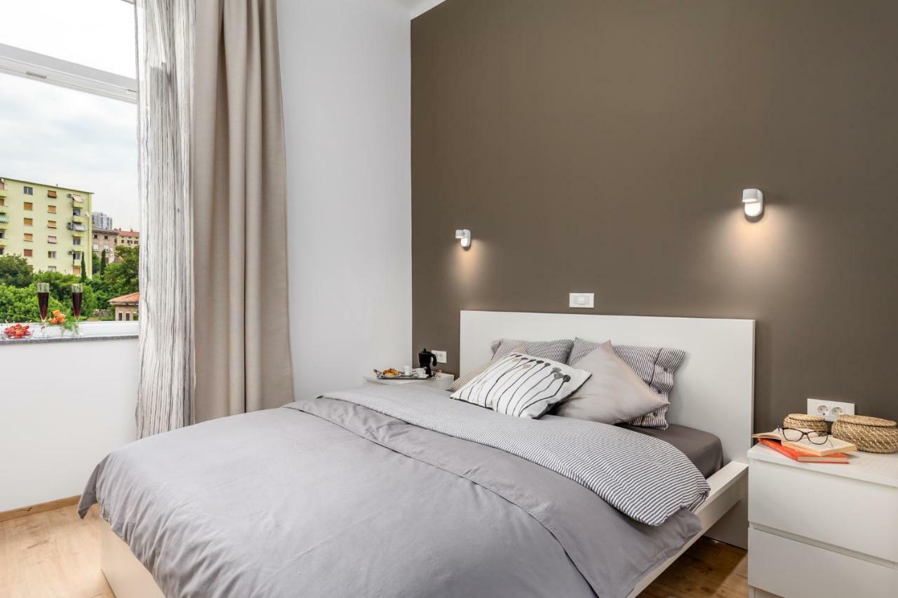 Apartman DeArk Appartement Rijeka Buitenkant foto